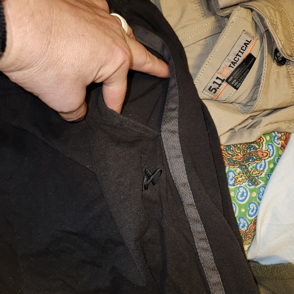 Mens sweatpants bundle - Picture 10 of 10